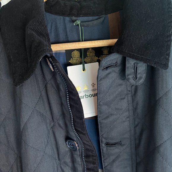 COPY - Barbour quilted mac coat - size medium - Picture 5 of 8